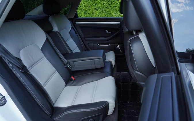 Audi S8 cena 139900 przebieg: 73000, rok produkcji 2008 z Kalisz małe 781